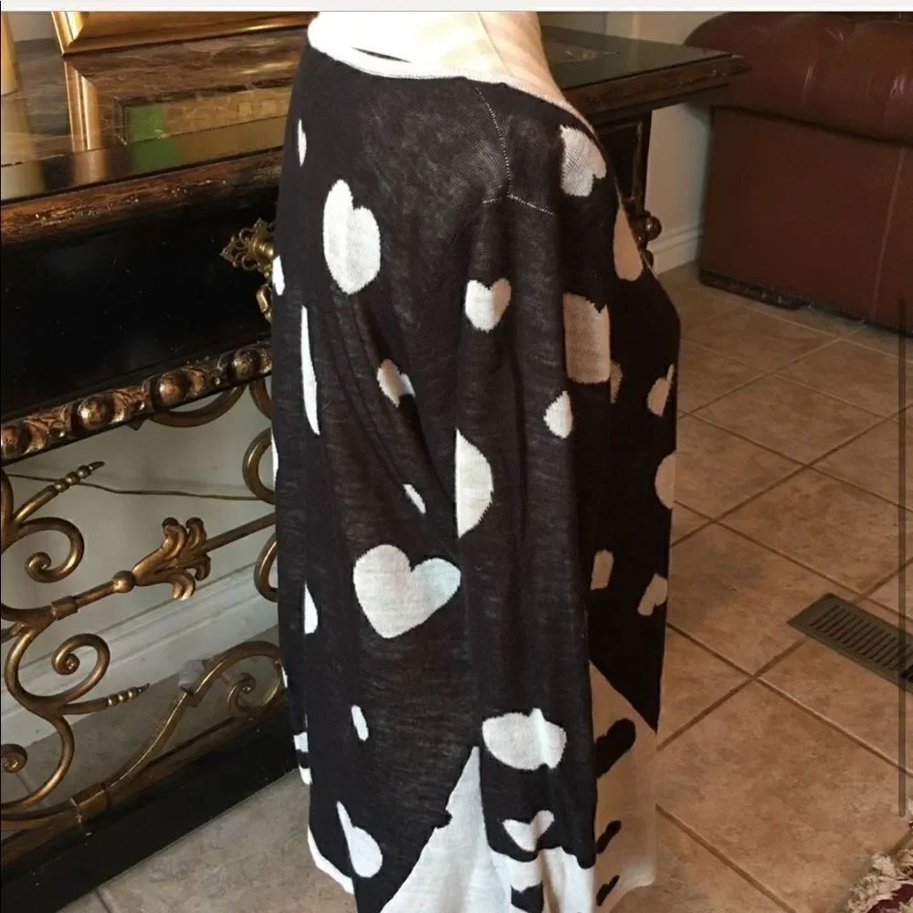 Heart Light Sweater!  - Picture 11 of 12